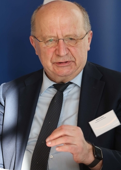 Andrius Kubilius