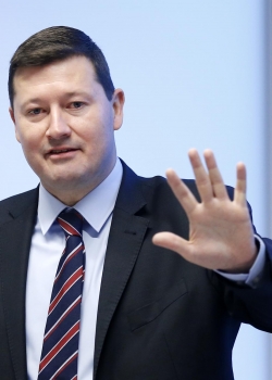 CER/Kreab breakfast on 'The future of Europe' with Martin Selmayr, Head of Juncker Cabinet, European Commission